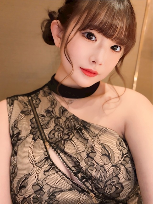 朝比奈 あみプロフィール写真1